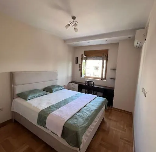 Charming And Nature Surrounded Apartman Podgorica